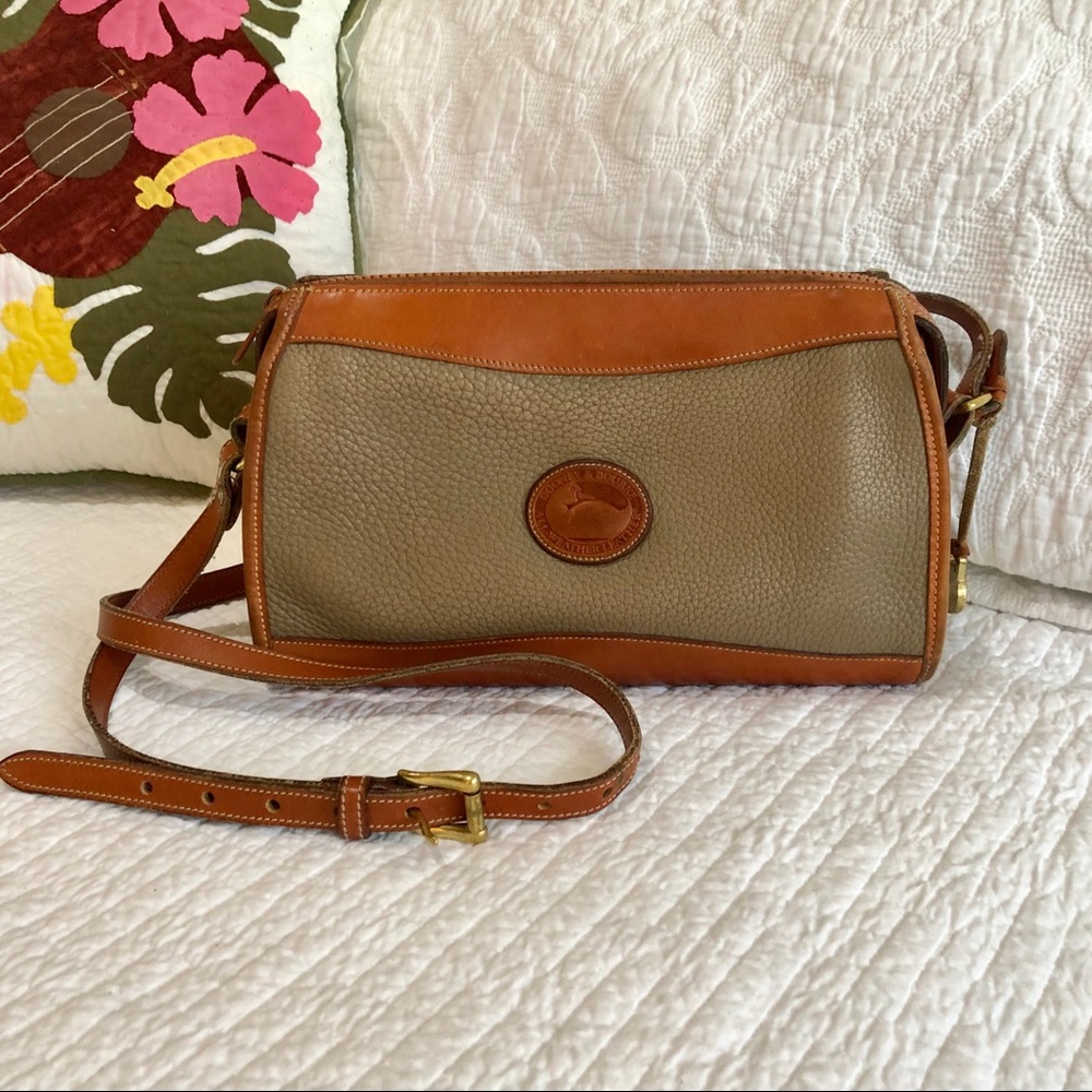 Vintage Dooney & Bourke Taupe leather handbag